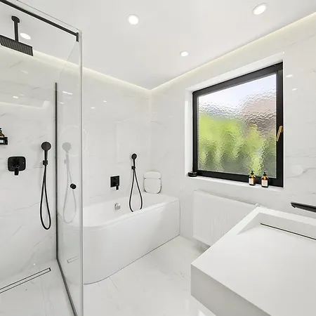 Sky9 Homes & - Semmering Villa