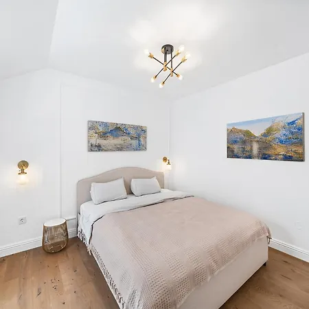 וילה Sky9 Homes & - Semmering שטינהאוס אם סמרינג